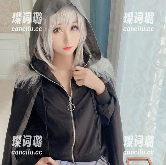 Kuuko W 套图来袭,Kuuko W化身邪神大人,分享一波“负能量”的美丽!